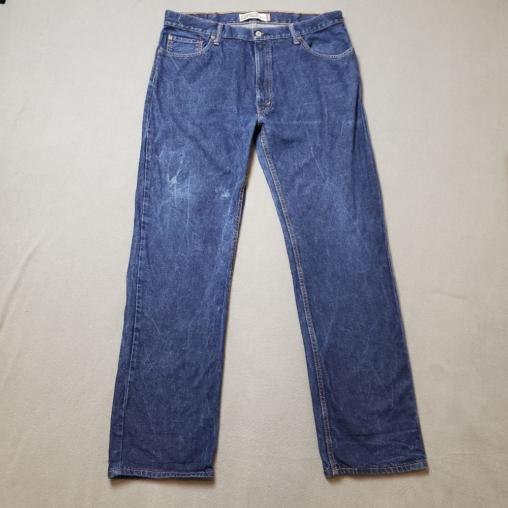 LEVIS 505 Straight leg Dark WASH JEANS size 38 x 34